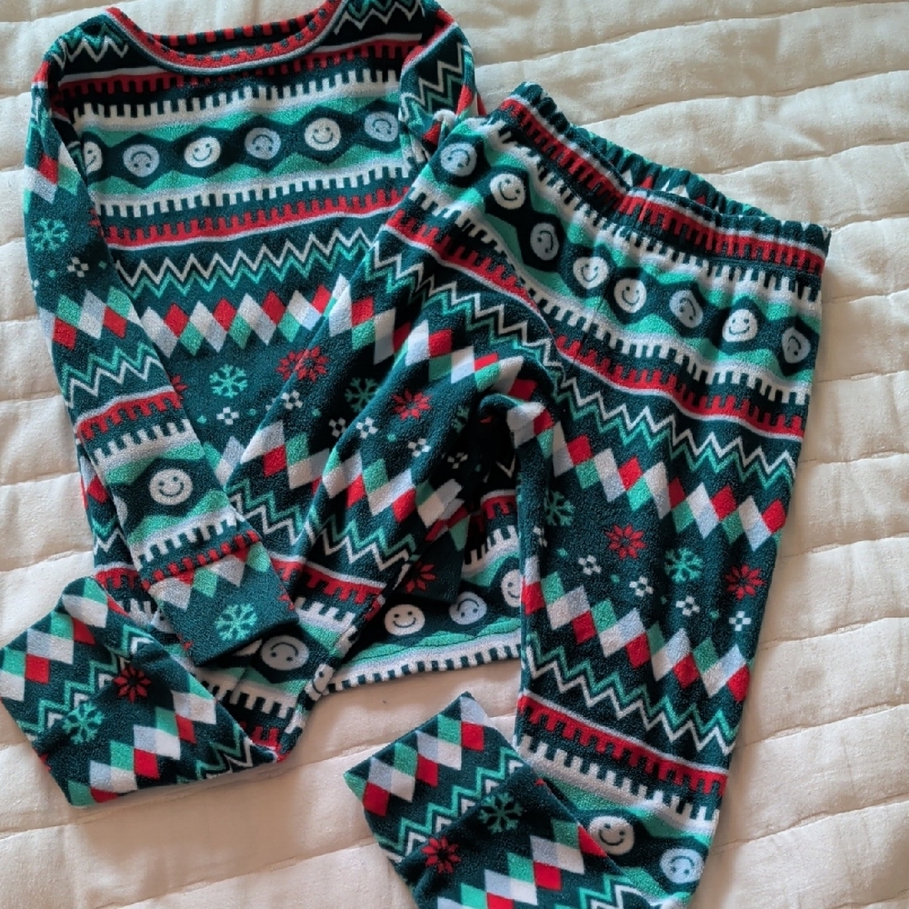 Cat & Jack Colorful Geometric Kids Pajama Set